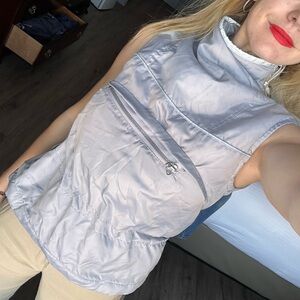 Iridescent Y2K turtle neck sport vest